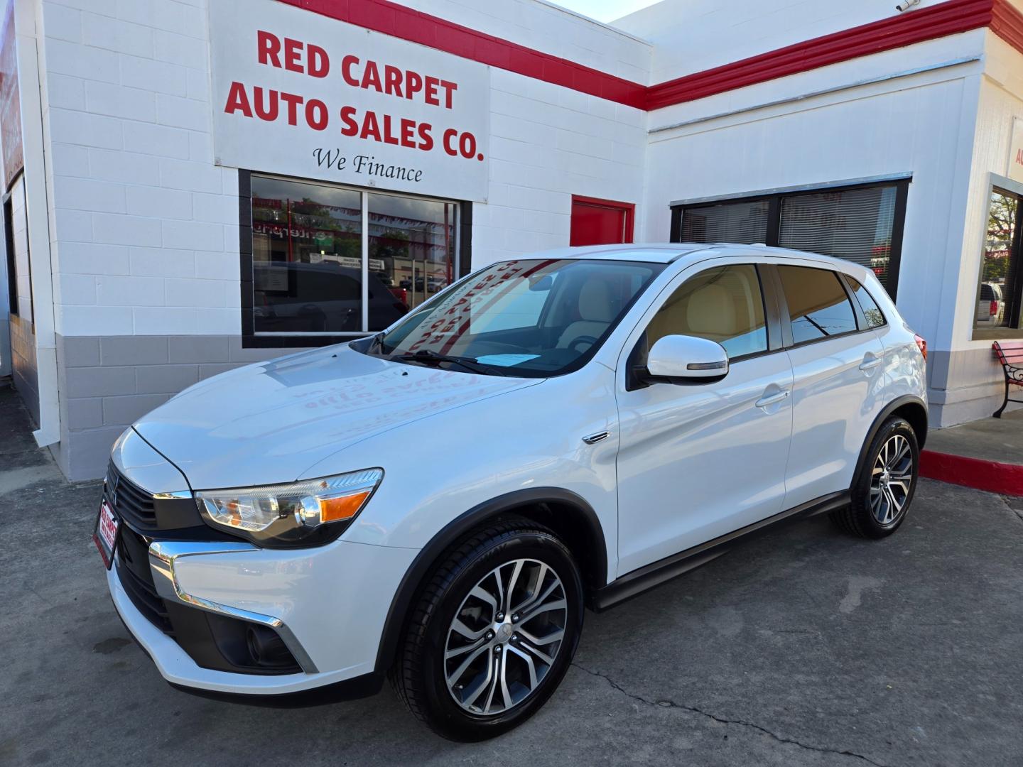 2017 WHITE Mitsubishi Outlander Sport (JA4AP3AU3HZ) with an 2.0L I4 F DOHC 16V engine, Automatic transmission, located at 503 West Court, Seguin, TX, 78155, (830) 379-3373, 29.568621, -97.969803 - Photo#0